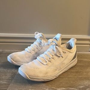 Mizuno Women's Tc-01 Cross Trainer